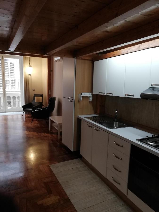 Il Castello Apartment Nápoly Kültér fotó