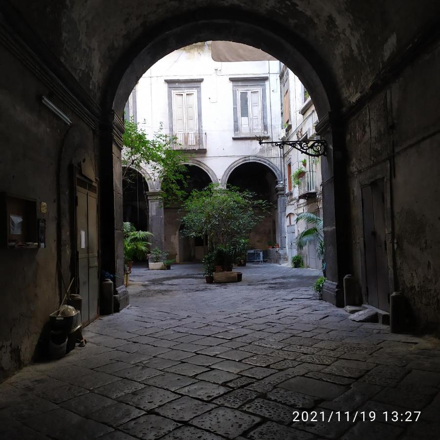 Il Castello Apartment Nápoly Kültér fotó