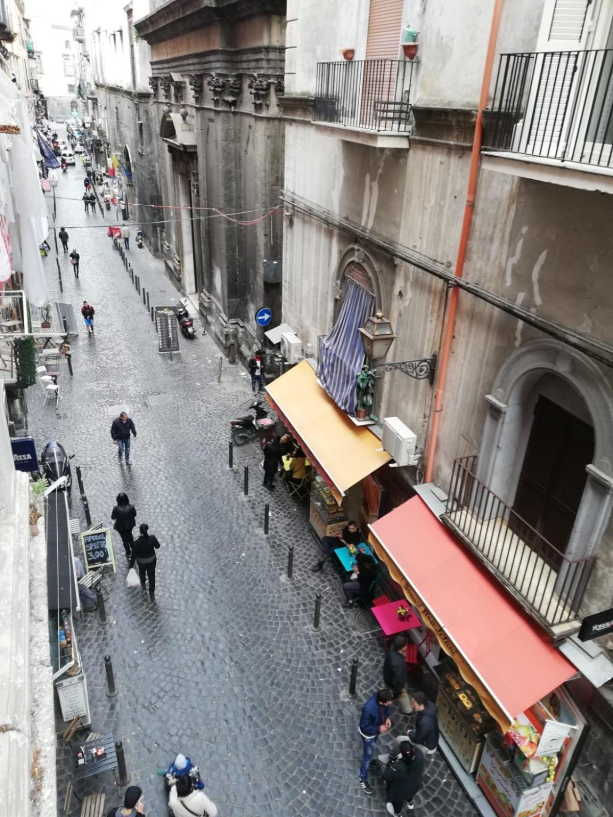 Il Castello Apartment Nápoly Kültér fotó
